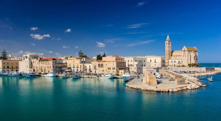 Trani-Apulia-Italy-Daniel-M-Cisilino-Dreamstime.jpg