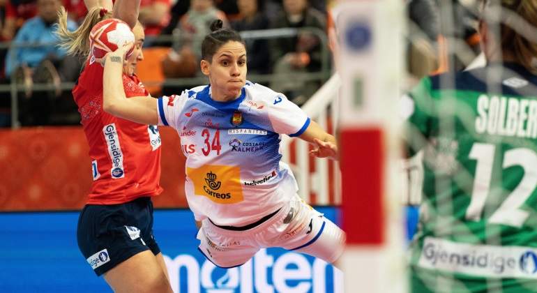seleccion-femenina-balonmano-noruega-efe.jpg