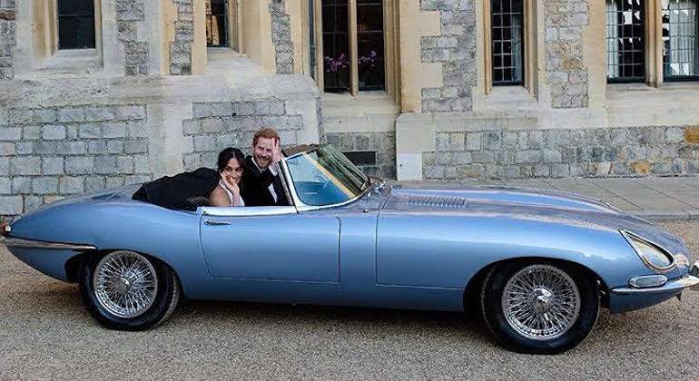 Jaguar-E-Type-boda-real-britanica.jpg