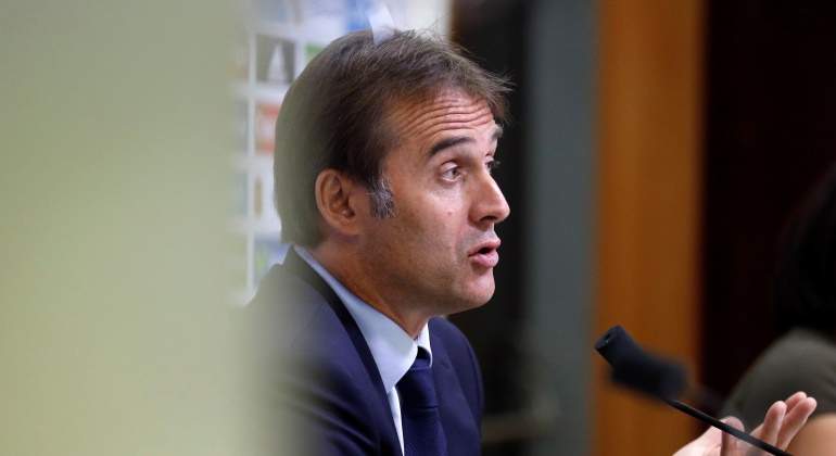 Lopetegui-2016-presentacion-micro-reuters.jpg