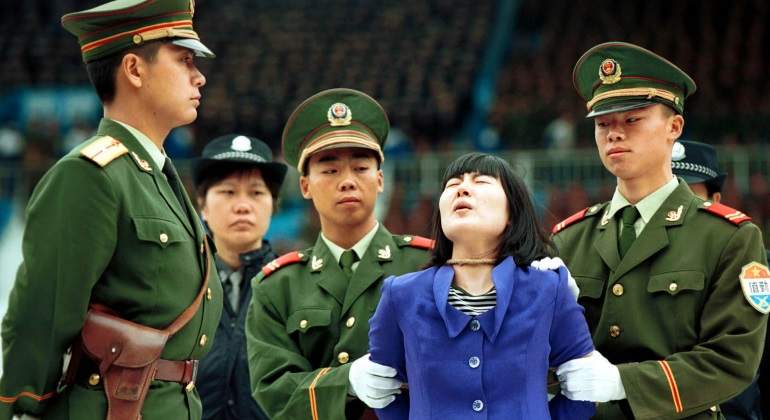 condena-muerte-china.2001-reuters.jpg