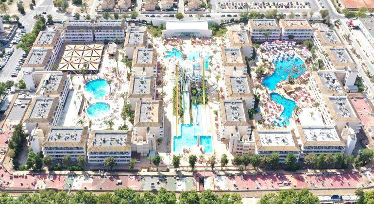 hotelmagaluf.jpg