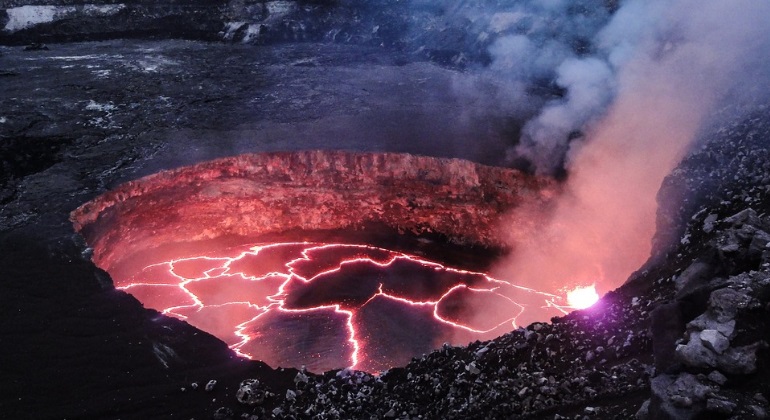 volcan-pixabay.jpg