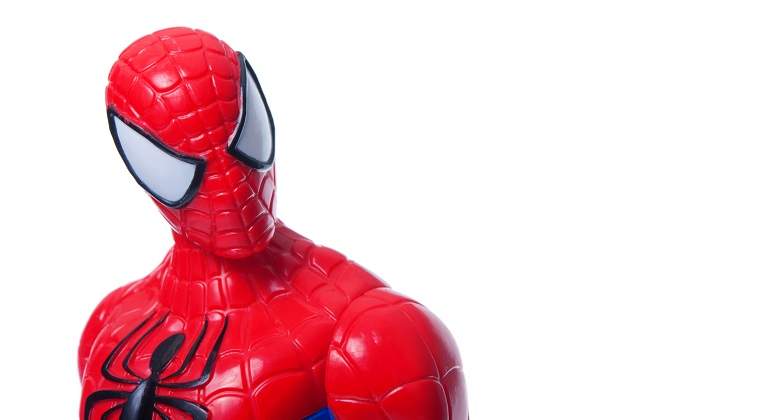 Figura-articulada-de-Spider-man-iStock.jpg