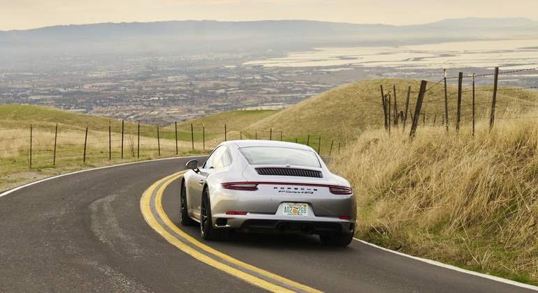 porsche-porsche.jpg