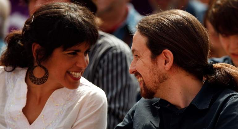 teresa-rodriguez-pablo-iglesias-mitin-reuters.jpg