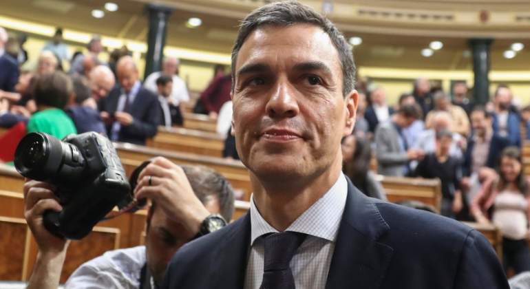 sanchez-pedro-rajoy-camara-mocion-efe.jpg