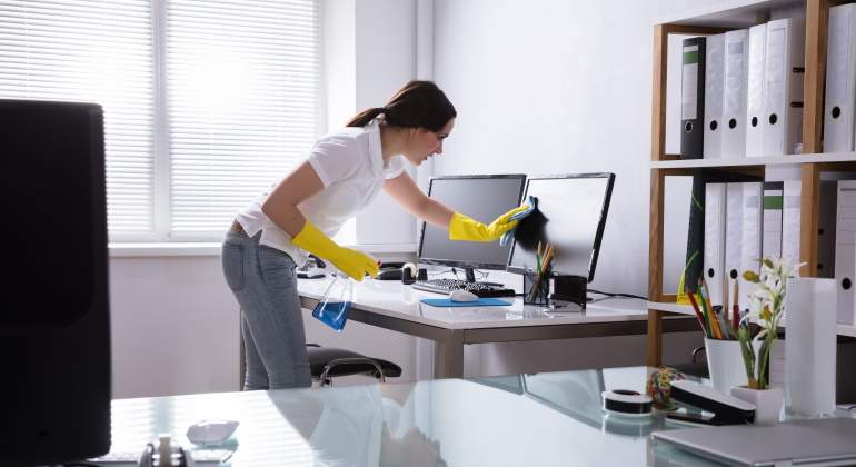 empleada-hogar-oficina-dreamstime.jpg