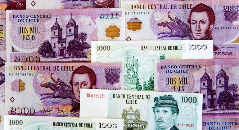 pesos-chile-getty.jpg
