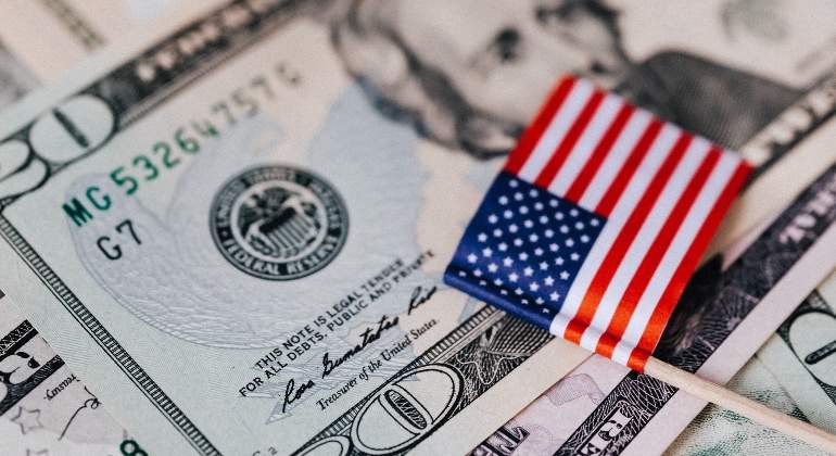 Dolar-estadounidense.jpg