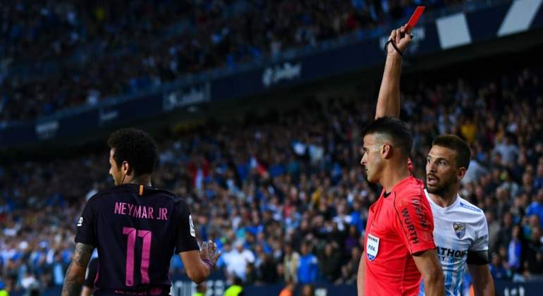NEYMAR-RED-GETTY.jpg