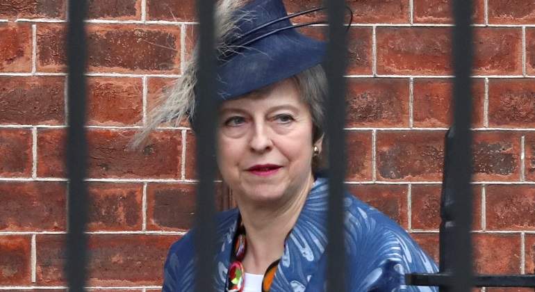 theresa-may-barrotes-downing-street-reino-unido-reuters-770x420.jpg
