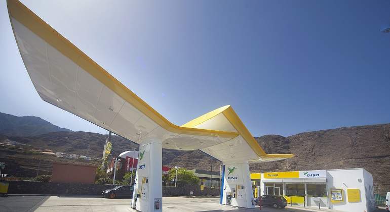 Disa-gasolinera.JPG