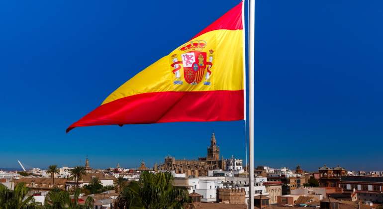espana-bandera-montjuic.jpg