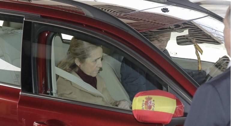 infanta-elena-retrovisor-770.jpg