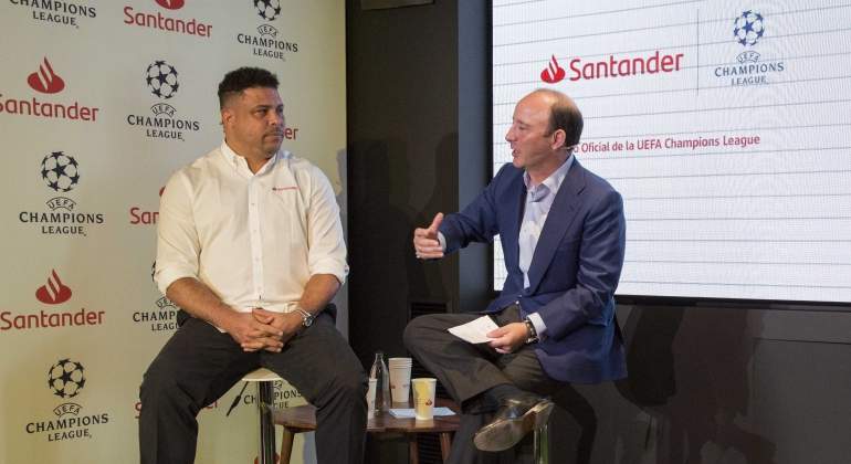 ronaldo-cendoya-acto-final-madrid-santander.jpg
