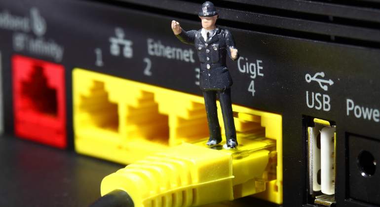 router-policia.jpg