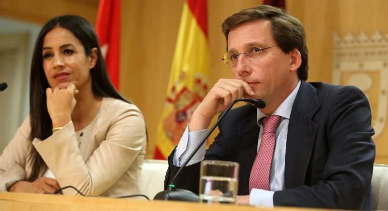 villacis-almeida-ayuntamiento.jpg