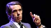 Aznar culpa a Rajoy de haber fragmentado un espacio electoral unido entre PP, Cs y Vox