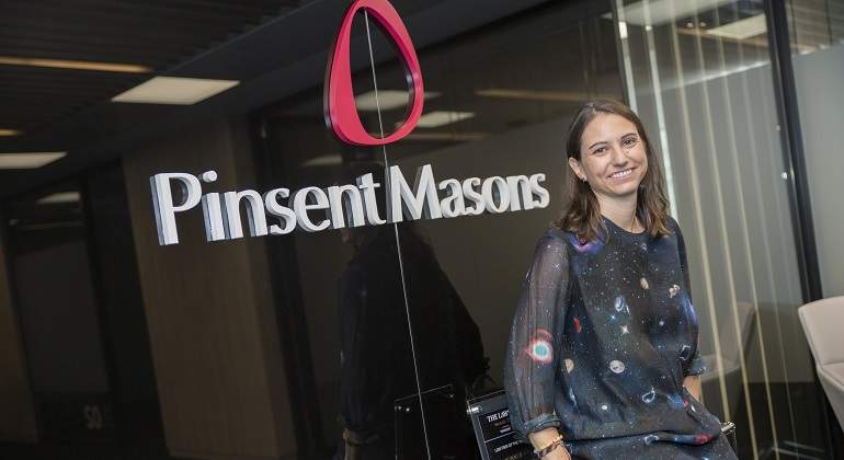 Paula-Fernandez-Longoria-Pinsent-Masons.jpg