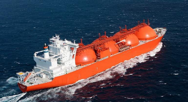 barco-gas-natural-licuado-total-energies-770x420.jpg