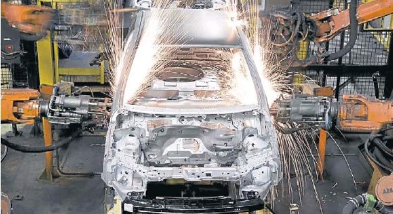 produccion-coches-bloomberg.jpg