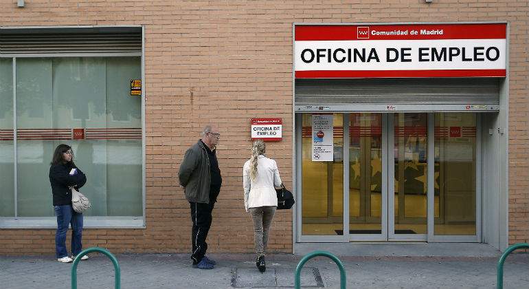 paro-oficina-empleo-madrid-reuters.jpg