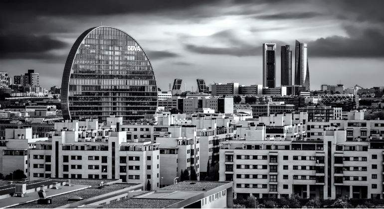 bbva-vela-blanco-negro.jpg
