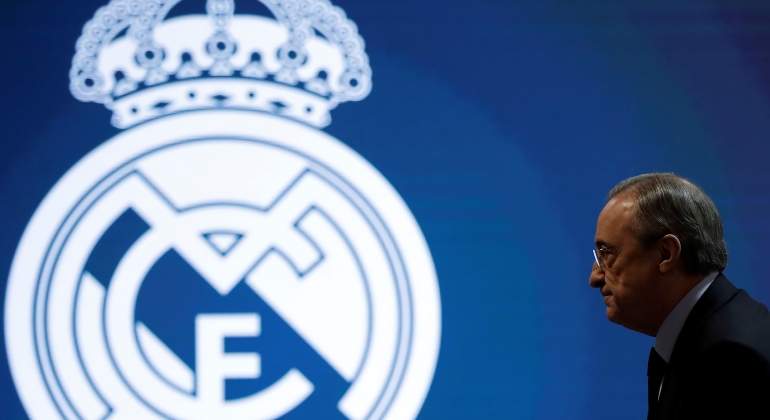 florentino-perez-escudo-real-madrid-2019-getty.jpg