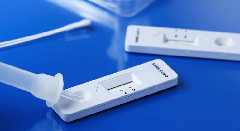 test-antigenos-como-funciona-istock.jpg