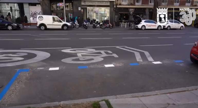 zona-ser-madrid-alta-rotacion-blanco-azul.jpg