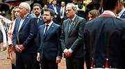 Diada: ponen el himno de España desde un balcón mientras Torra hace la ofrenda a Casanova