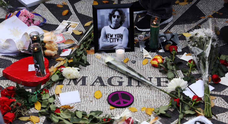 John-Lennon-Reuters.png