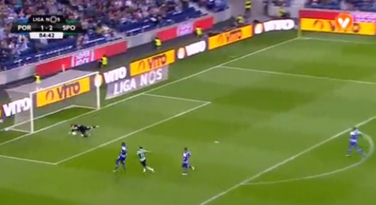casillas-sporting.jpg