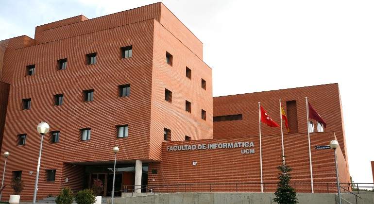 UNIVERSIDAD-COMPLUTENSE.jpg
