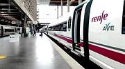 La CNMC apoya el salvavidas de Adif a Renfe para fomentar el tráfico de viajeros