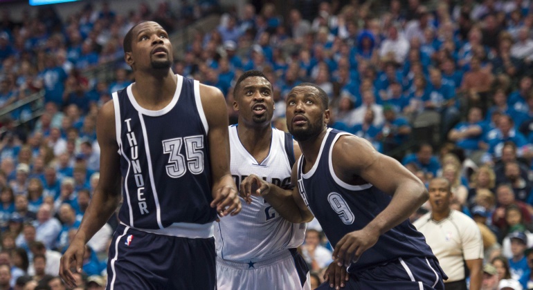Durant-Matthews-Ibaka-2016-Reuters.jpg