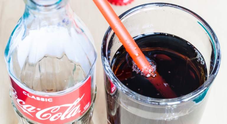 coca-cola-botella-vaso.jpg