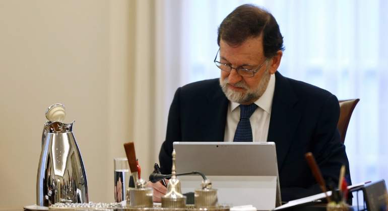 rajoy-consejo-ministros-11oct-moncloa.jpg