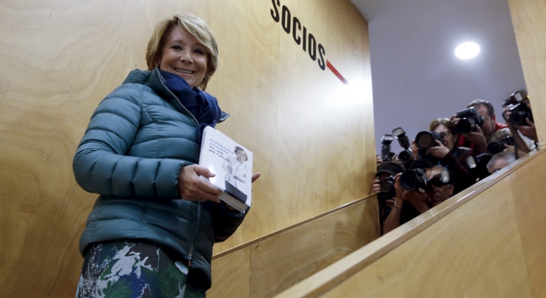 aguire-presentacion-libro-efe.jpg