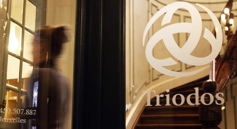 triodos-bank-puerta-cristal.jpg