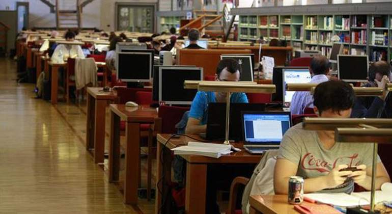 biblioteca