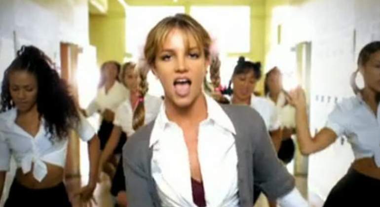 britney-spears-baby-one-more-time.jpg