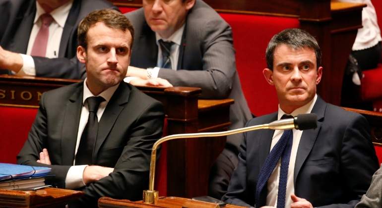 macron-valls-reuters.jpg