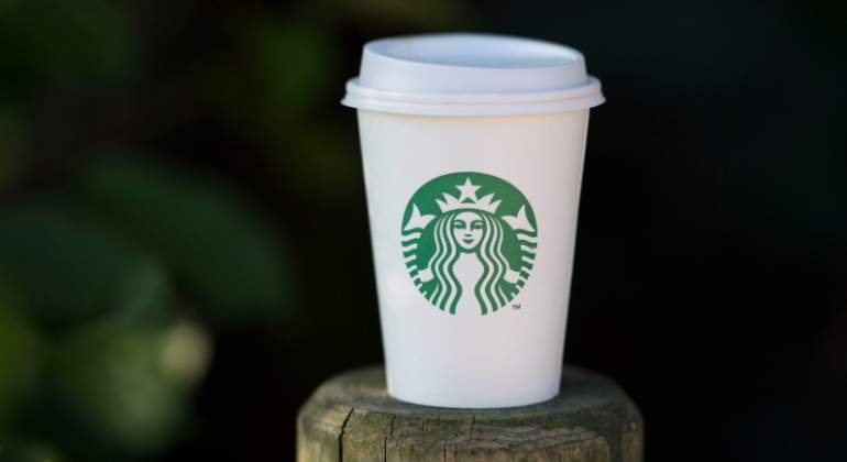 starbucks-vaso-alamy.jpg