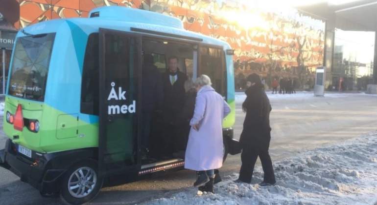 autobus-autonomo-ericsson-estocolmo.jpg