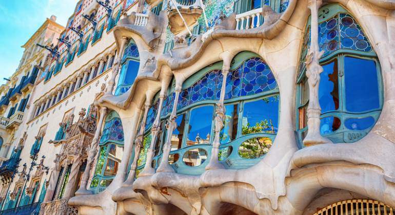 casa-battlo-770-dreamstime.jpg