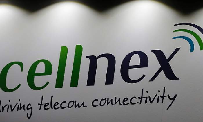 cellnex-logo-lema-luces-pared-getty-770x420.jpg