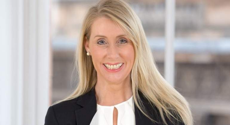 Crosbie-Debbie.jpg