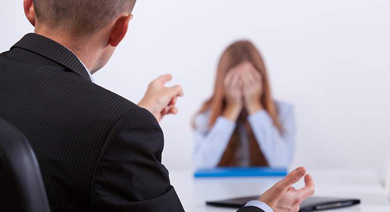 Bronca-del-jefe-en-la-empresa-Istock.jpg